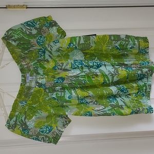 🥳HP NWT IZOD  Top   Med